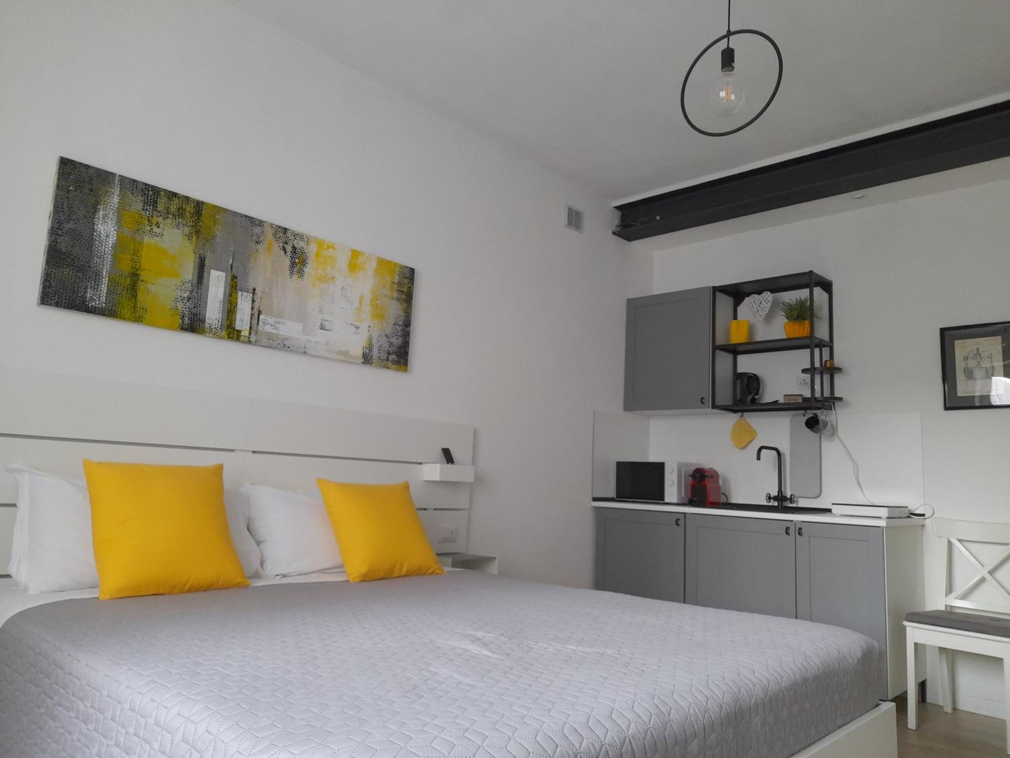 Verona Urban Apartment Екстер'єр фото