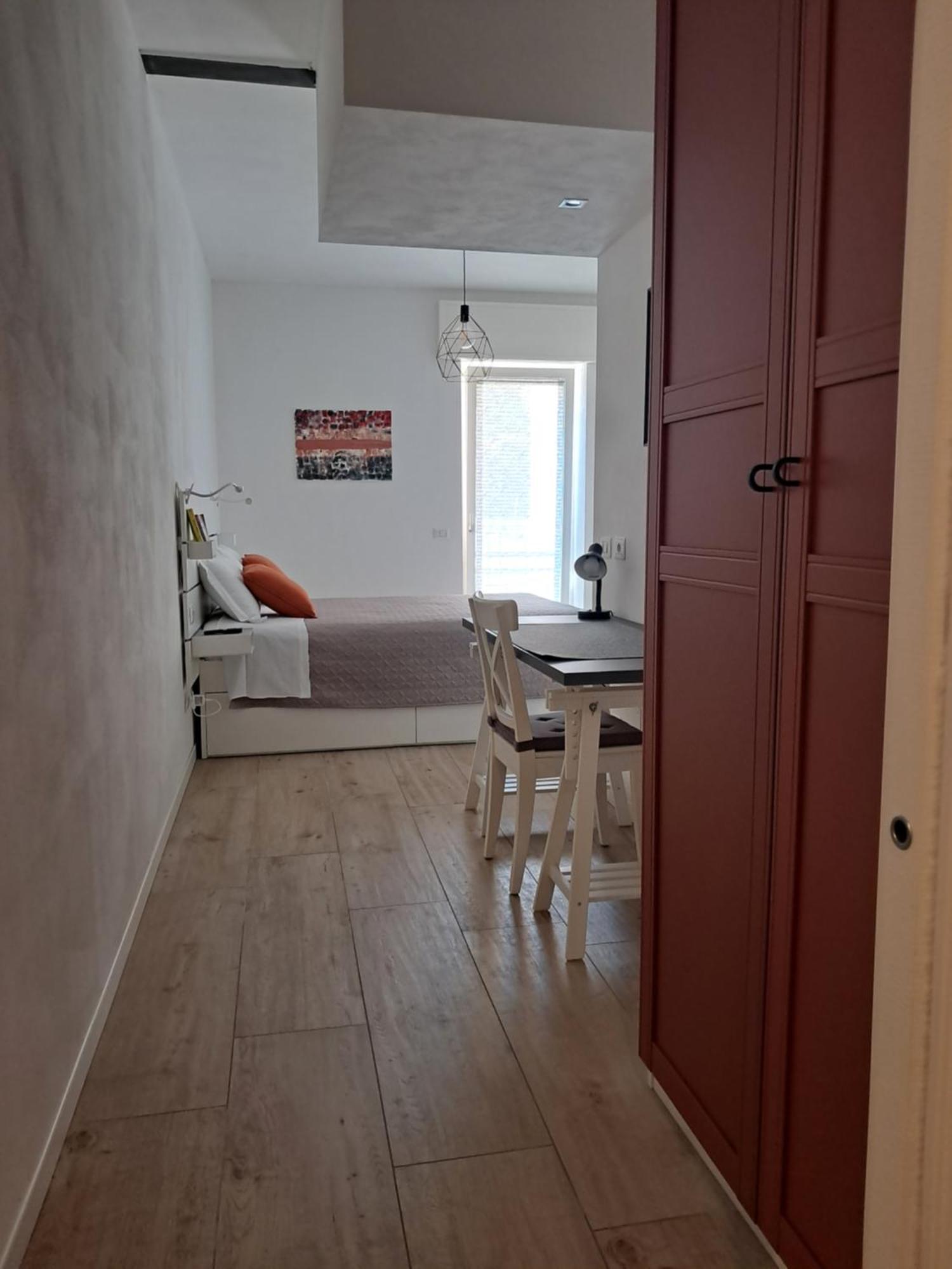 Verona Urban Apartment Екстер'єр фото